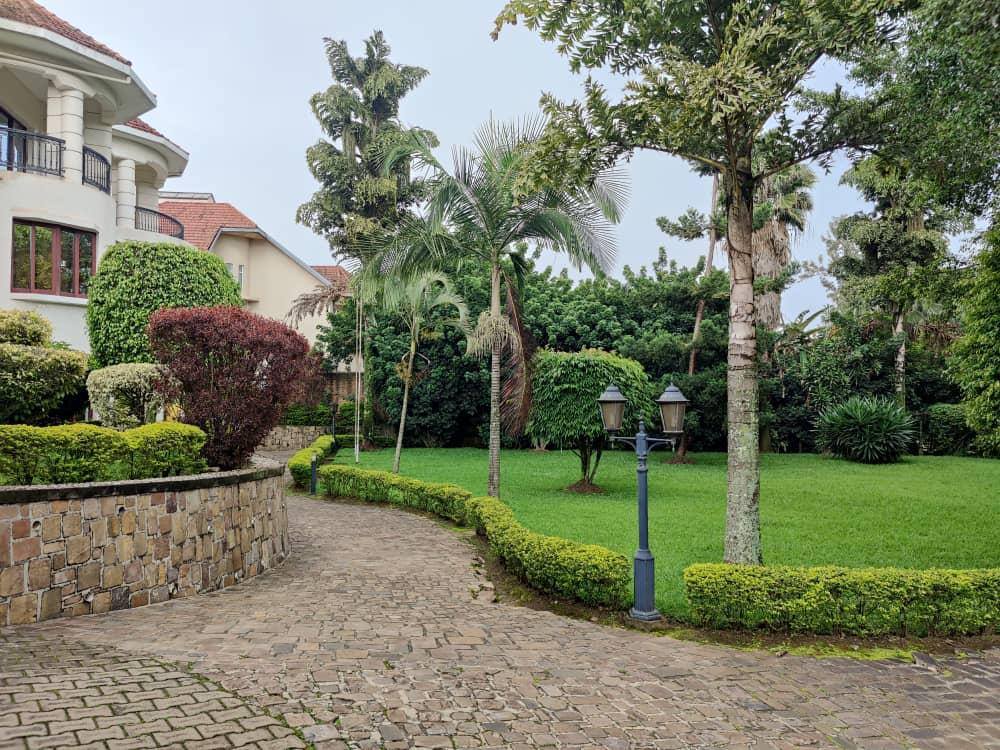 Luxury Nyarutarama Villa for Sale – Kigali, Rwanda - Image 6