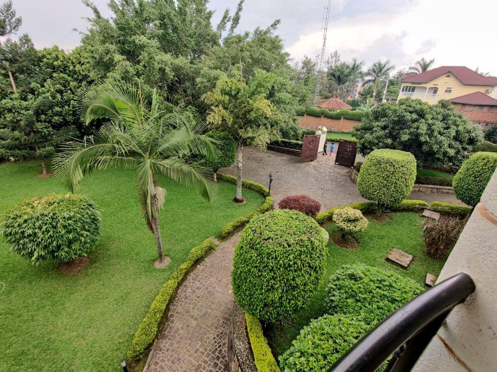 Luxury Nyarutarama Villa for Sale – Kigali, Rwanda - Image 10