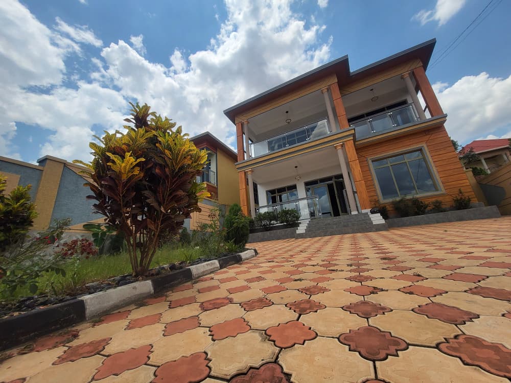 6-Bedroom House for Rent in Kibagabaga – $1,500/month - Image 6