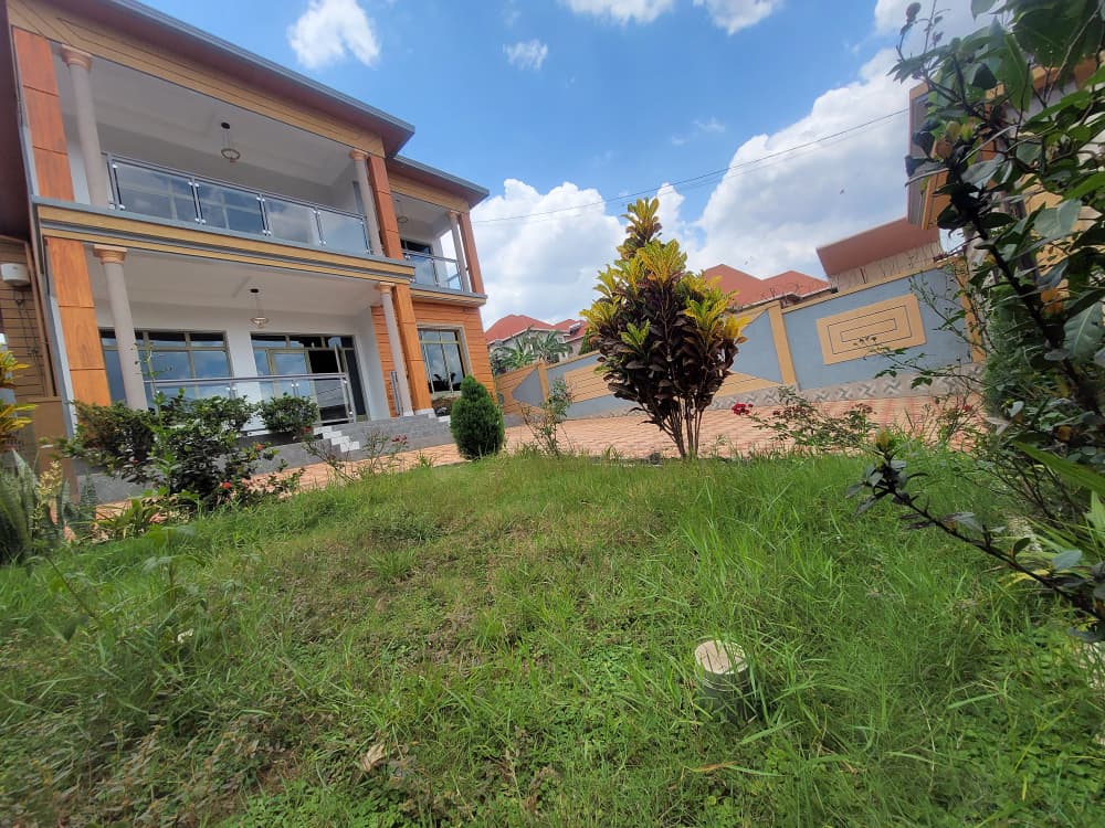 6-Bedroom House for Rent in Kibagabaga – $1,500/month - Image 4