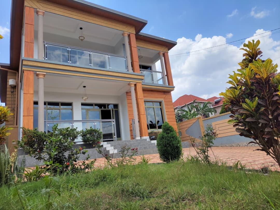 6-Bedroom House for Rent in Kibagabaga – $1,500/month - Image 1